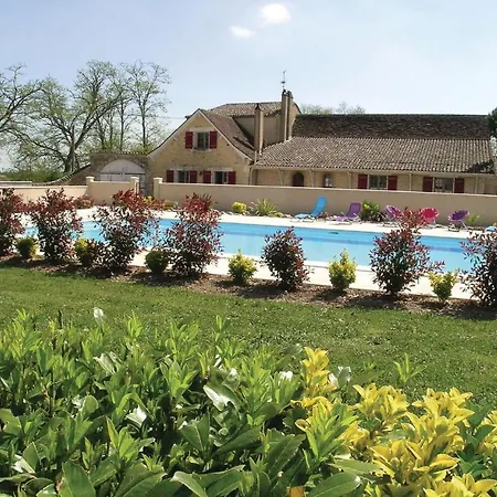 Holiday home Amazing In With Wifi Gardonne